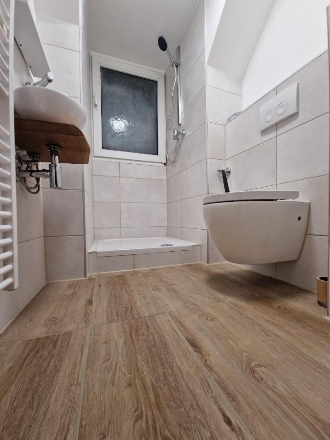 Gemuetliches Apartment Naehe Du Zentrum/Uni/Hbf/A40 Duisburg Dış mekan fotoğraf